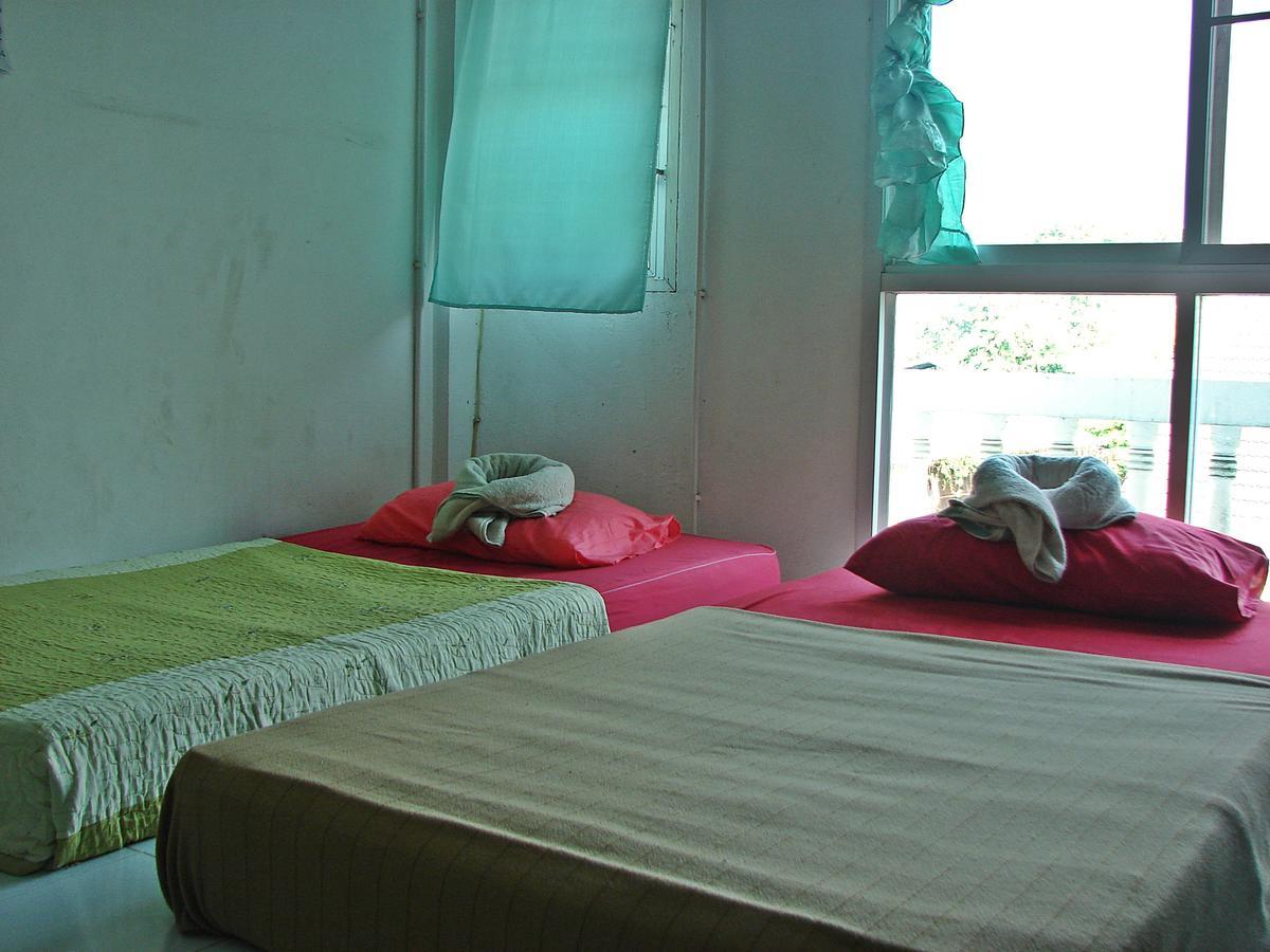 Gondor Guesthouse Chiang Mai Buitenkant foto